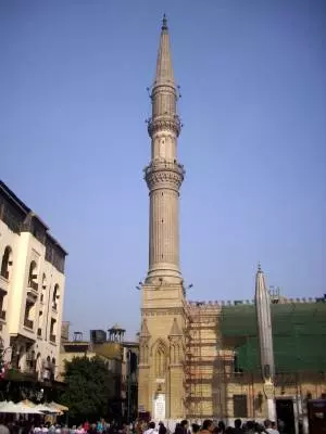Minarett am el Khalili Basar in Kairo